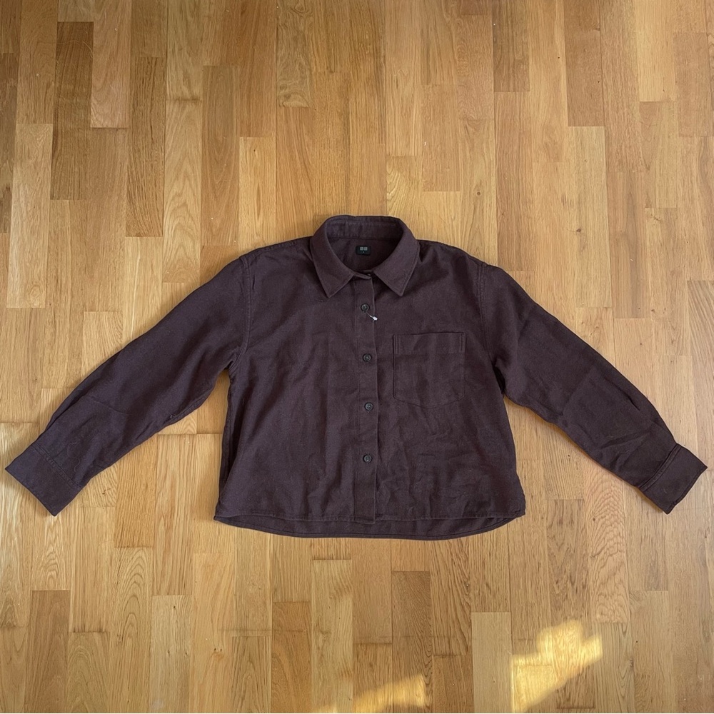 New with Tags Uniqlo Flannel Boxy Cropped shirt in Dark Brown size Small